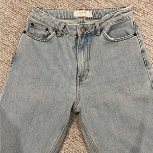 TOPSHOP mom jeans
